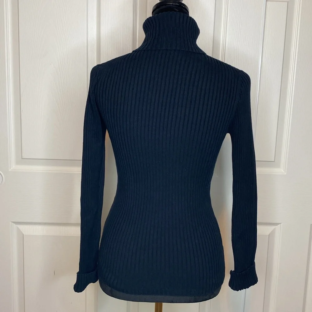 L.L. Bean Black Ribbed Turtleneck Stretch Fitted Cotton Sweater - Picture 2 of 6
